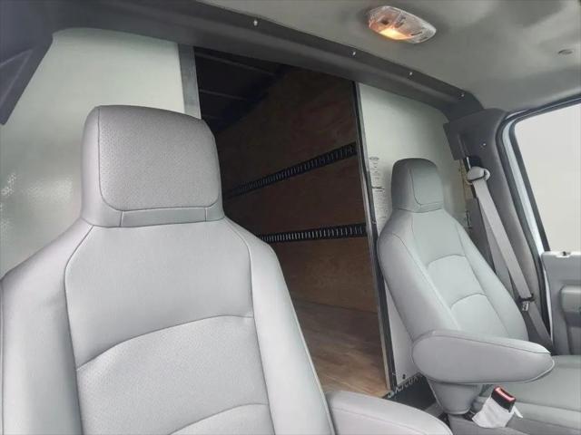 2026 Ford E-450 Cutaway E-Series Cutaway