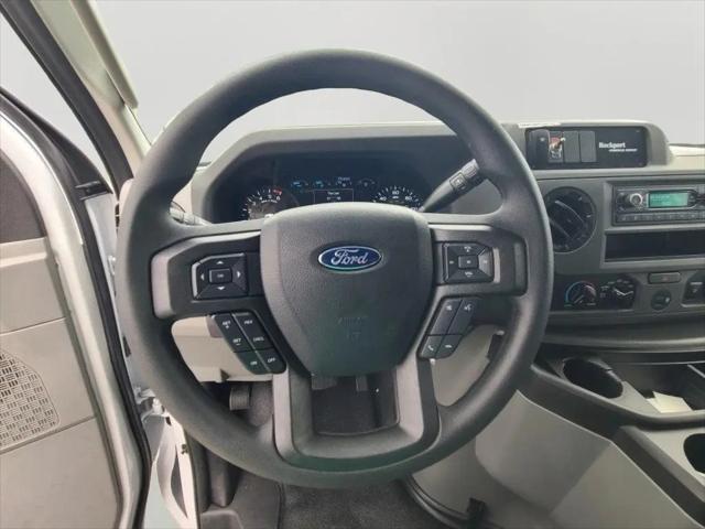2026 Ford E-450 Cutaway E-Series Cutaway