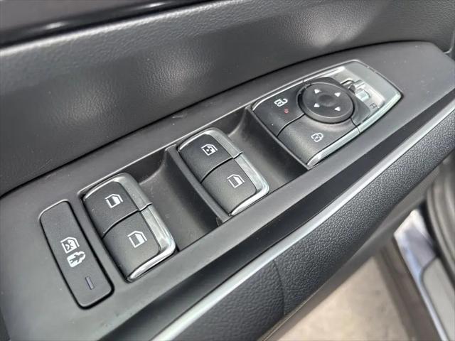 2025 Kia Sorento LX