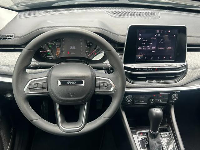 2022 Jeep Compass Latitude FWD