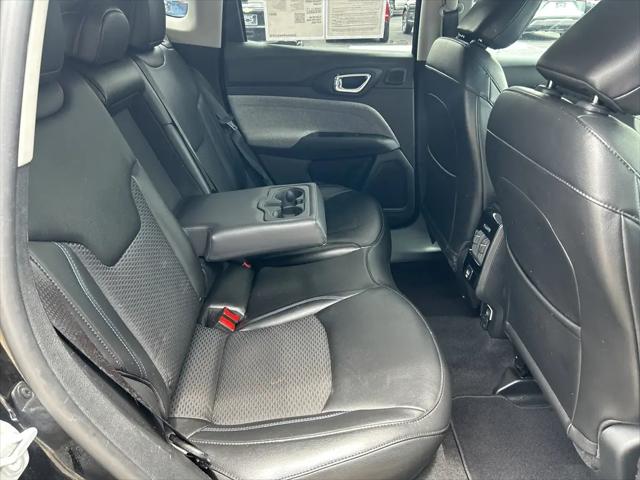 2022 Jeep Compass Latitude FWD