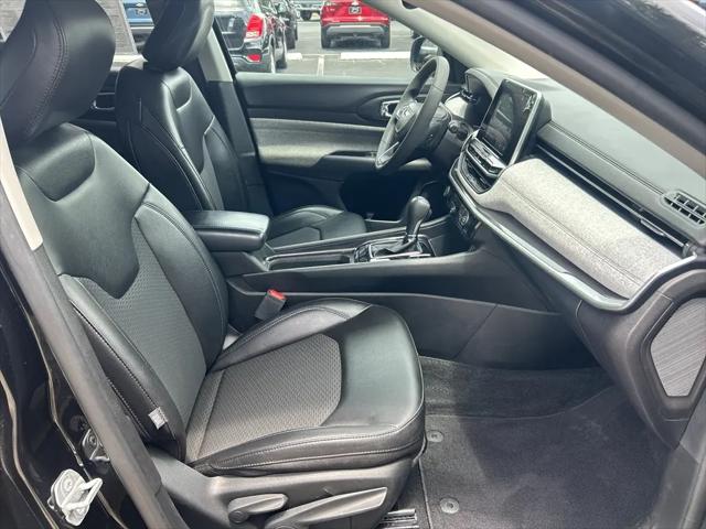 2022 Jeep Compass Latitude FWD