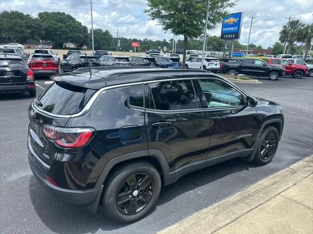 2022 Jeep Compass Latitude FWD