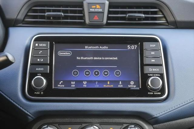 2025 Nissan Versa 1.6 SV