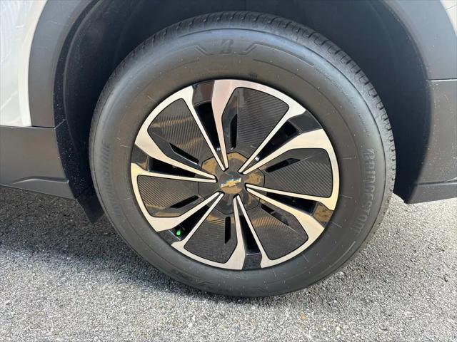 2025 Chevrolet V Blazer RWD LT