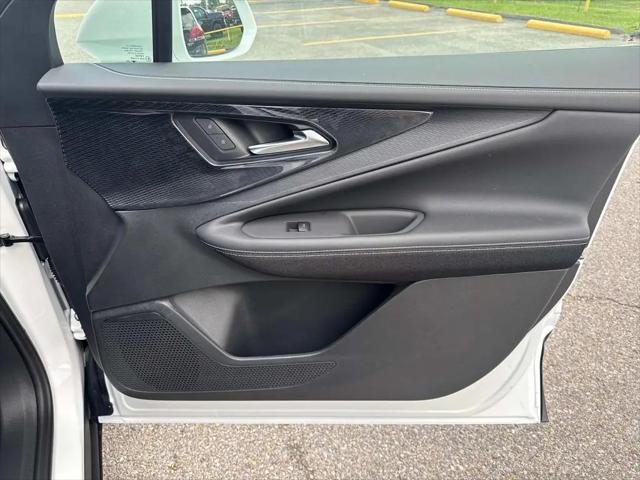 2025 Chevrolet V Blazer RWD LT
