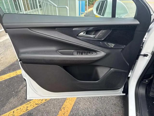 2025 Chevrolet V Blazer RWD LT