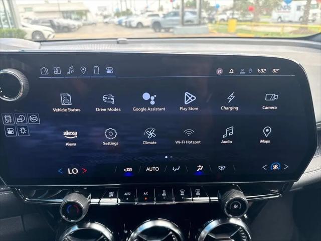 2025 Chevrolet V Blazer RWD LT
