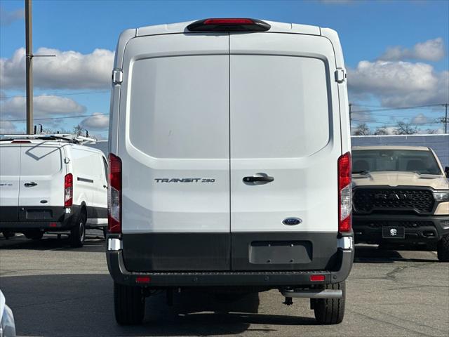2025 Ford Transit Cargo Van Base