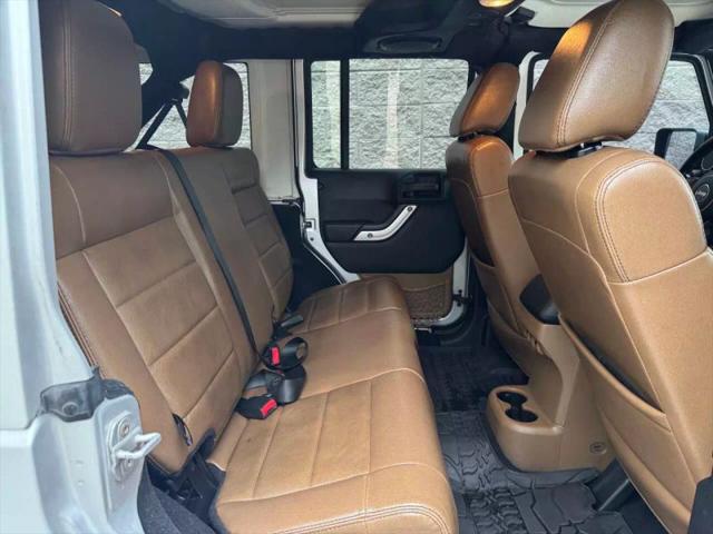 2012 Jeep Wrangler Unlimited Sahara