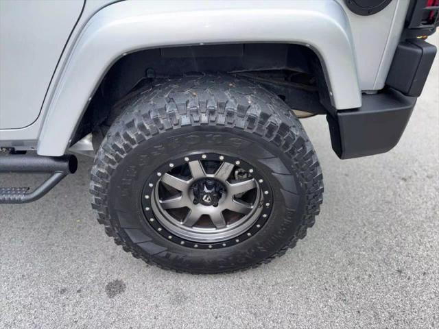 2012 Jeep Wrangler Unlimited Sahara