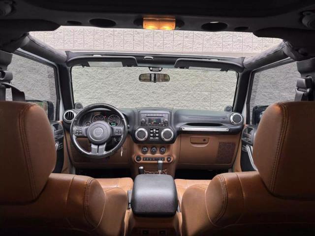 2012 Jeep Wrangler Unlimited Sahara