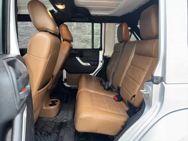 2012 Jeep Wrangler Unlimited Sahara