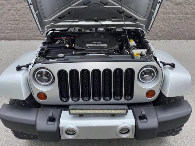 2012 Jeep Wrangler Unlimited Sahara