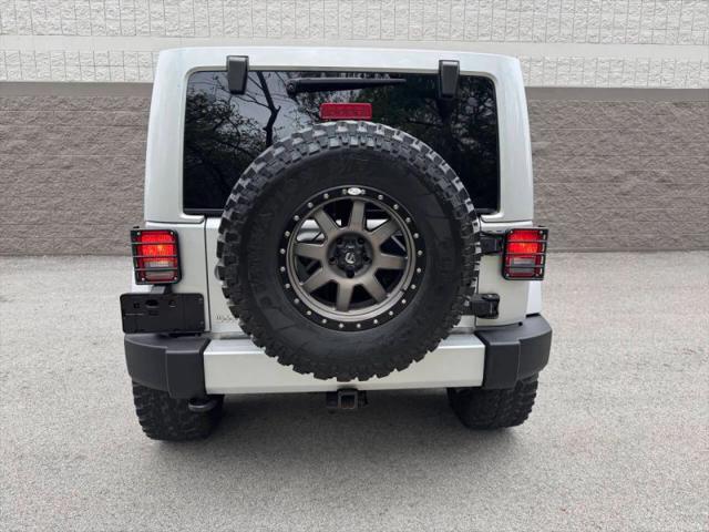 2012 Jeep Wrangler Unlimited Sahara