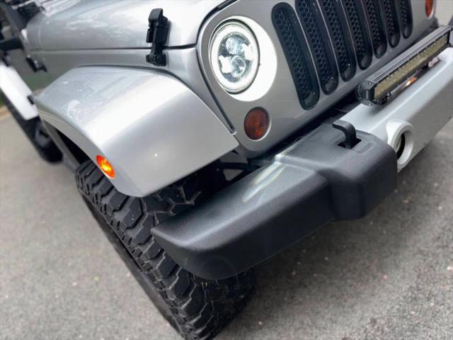 2012 Jeep Wrangler Unlimited Sahara