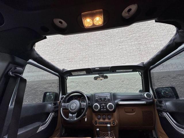 2012 Jeep Wrangler Unlimited Sahara