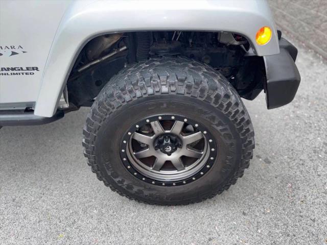 2012 Jeep Wrangler Unlimited Sahara