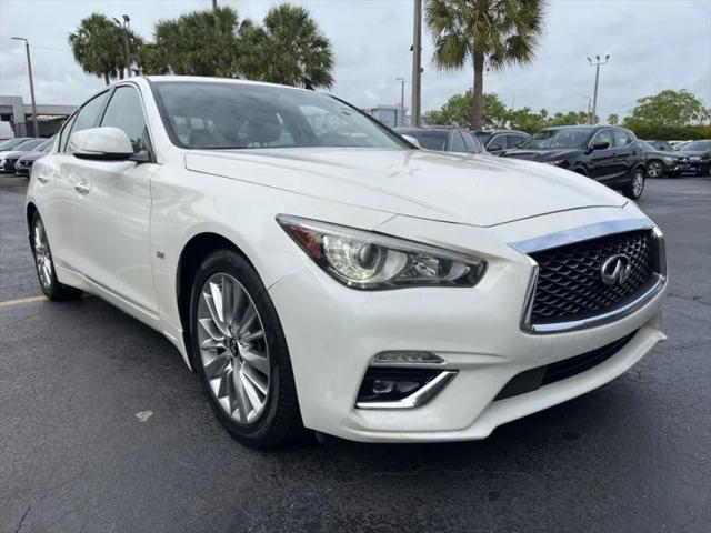 2020 INFINITI Q50 LUXE