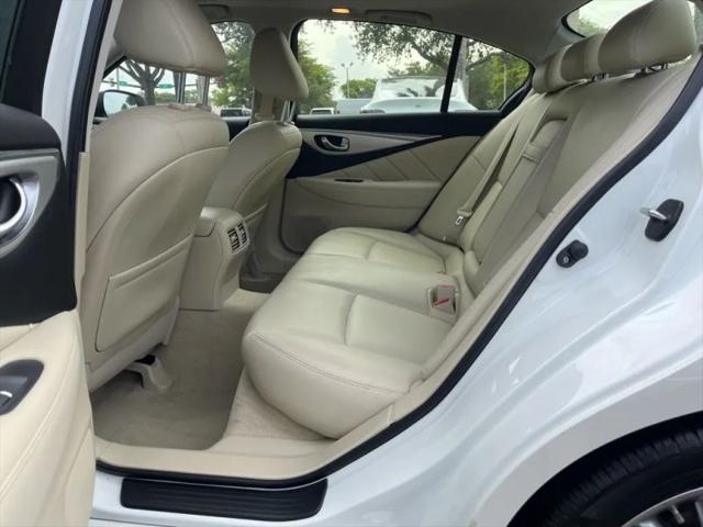 2020 INFINITI Q50 LUXE
