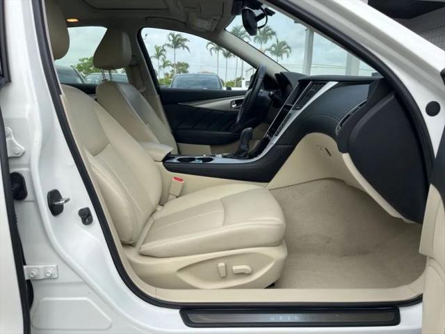 2020 INFINITI Q50 LUXE
