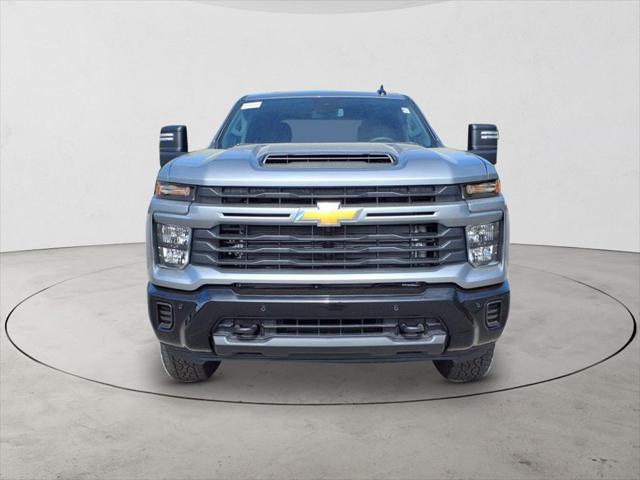 2025 Chevrolet Silverado 2500HD 4WD Crew Cab Standard Bed Custom