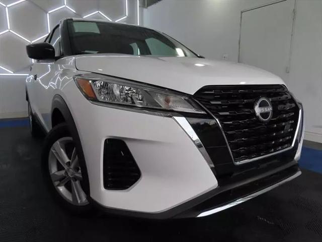 2024 Nissan Kicks S Xtronic CVT