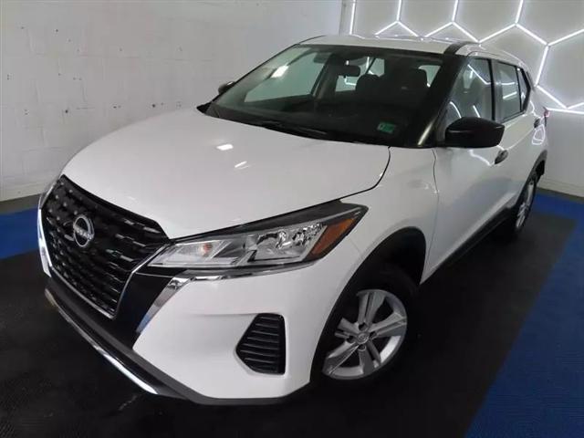 2024 Nissan Kicks S Xtronic CVT