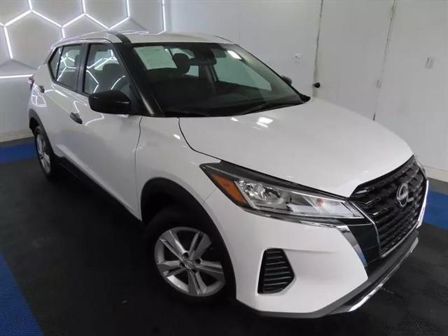 2024 Nissan Kicks S Xtronic CVT