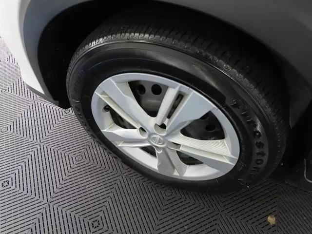 2024 Nissan Kicks S Xtronic CVT