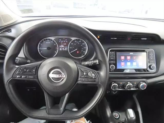2024 Nissan Kicks S Xtronic CVT
