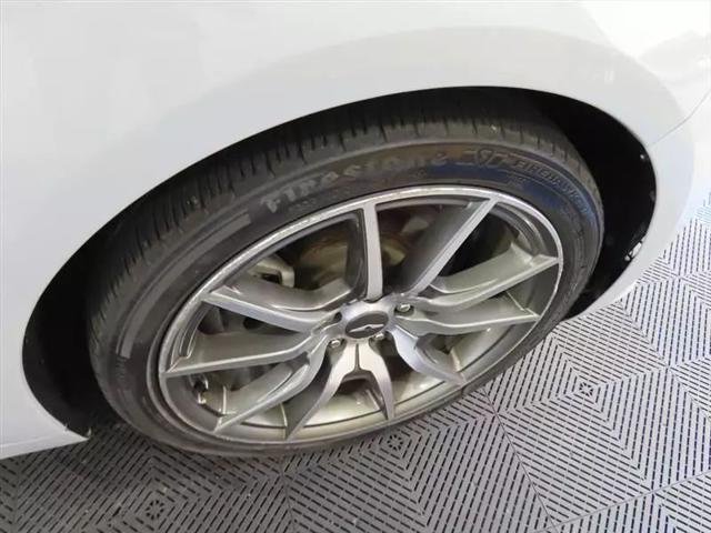 2023 Genesis G70 2.0T RWD