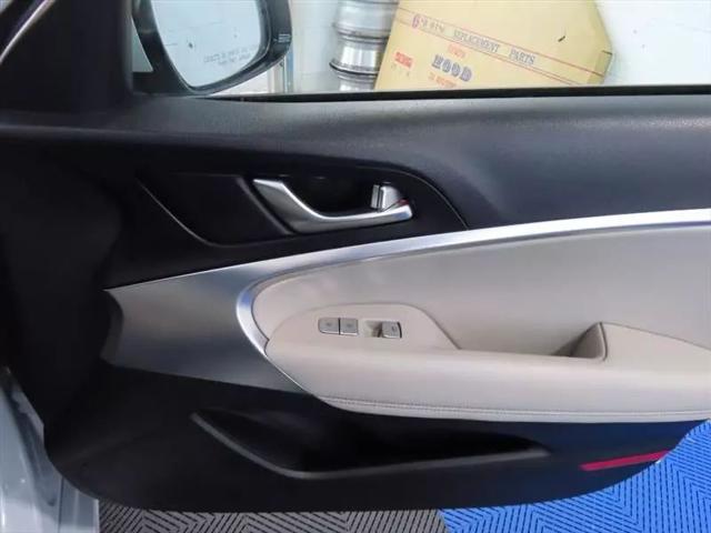 2023 Genesis G70 2.0T RWD