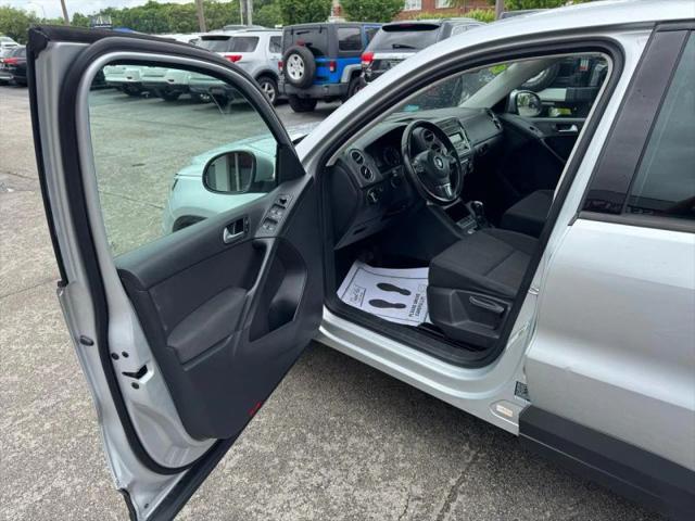 2013 Volkswagen Tiguan S
