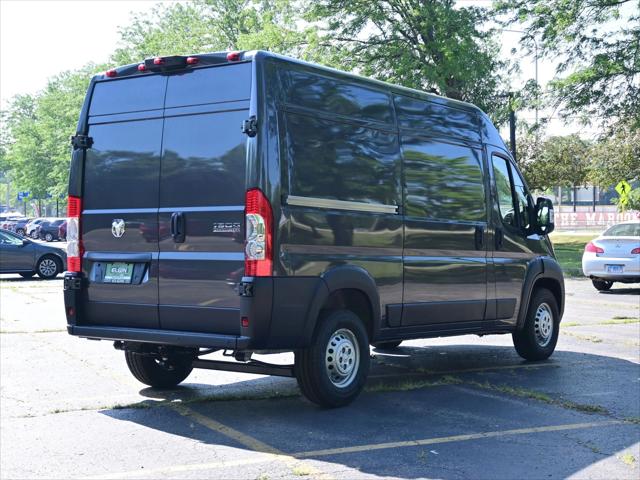 2025 Ram ProMaster Cargo Van Tradesman High Roof 136" WB w/Pass Seat