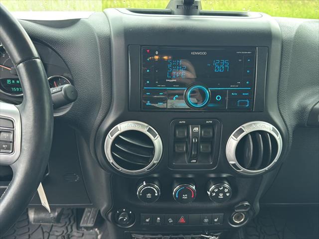 Used 2015 Jeep Wrangler Unlimited For Sale in Jackson, MI