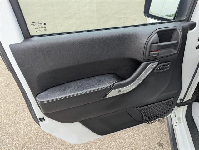 Used 2015 Jeep Wrangler Unlimited For Sale in Jackson, MI