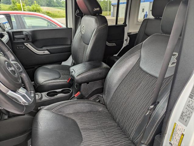 Used 2015 Jeep Wrangler Unlimited For Sale in Jackson, MI