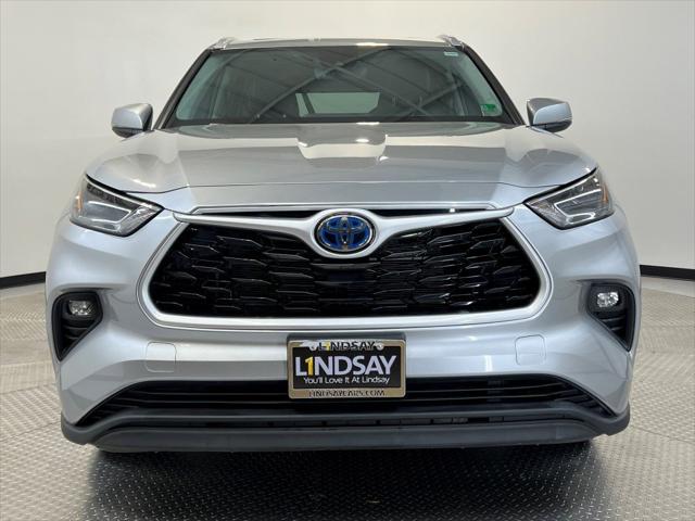 2022 Toyota Highlander Hybrid XLE