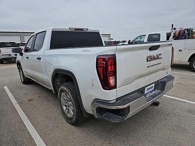 2022 GMC Sierra 1500 4WD Crew Cab Short Box Pro