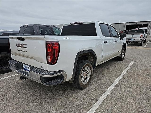 2022 GMC Sierra 1500 4WD Crew Cab Short Box Pro