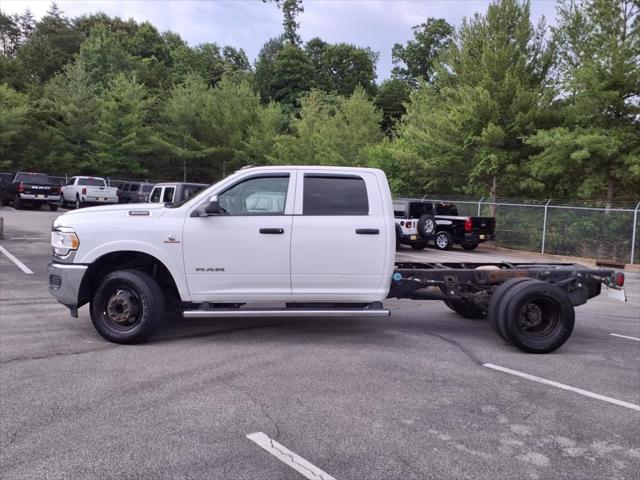 2022 RAM 3500 Chassis Tradesman/SLT/Laramie/Limited