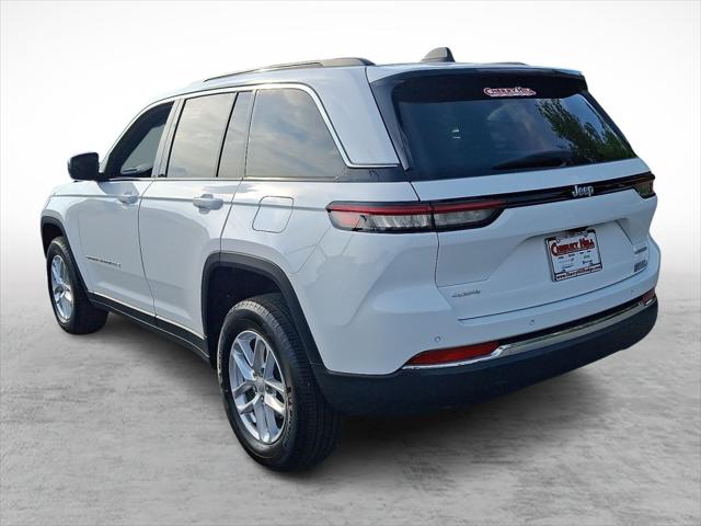 2024 Jeep Grand Cherokee Laredo X 4x4