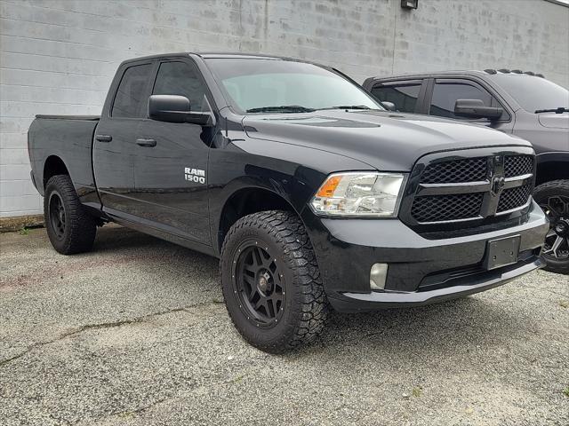 2018 RAM 1500 Express Quad Cab 4x4 64 Box