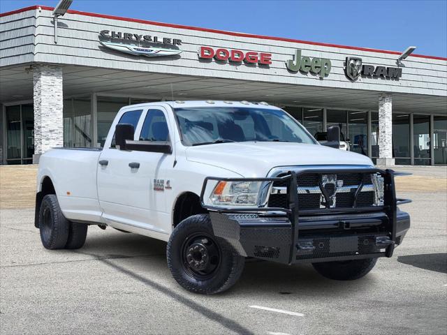 2018 RAM 3500 Tradesman Crew Cab 4x4 8 Box