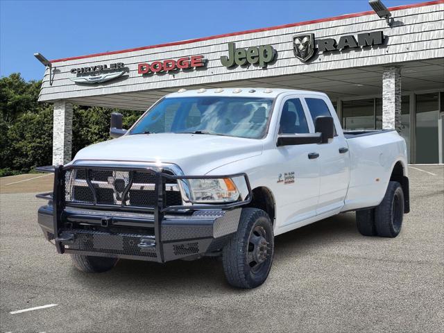 2018 RAM 3500 Tradesman Crew Cab 4x4 8 Box