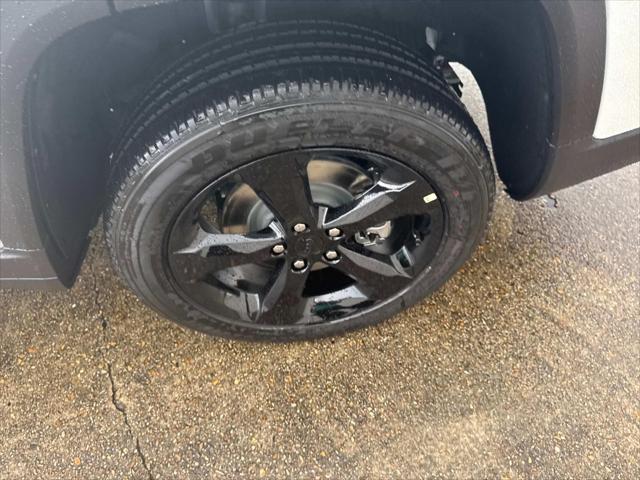 2025 Jeep Grand Cherokee GRAND CHEROKEE L ALTITUDE X 4X2