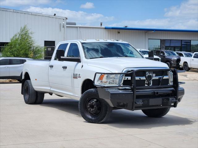 2018 RAM 3500 Tradesman Crew Cab 4x4 8 Box