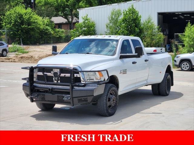 2018 RAM 3500 Tradesman Crew Cab 4x4 8 Box