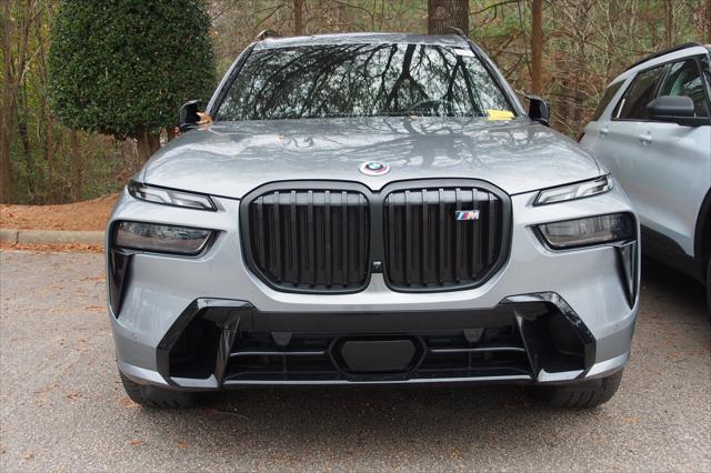 2023 BMW X7 M60i 2023 BMW X7 M60i